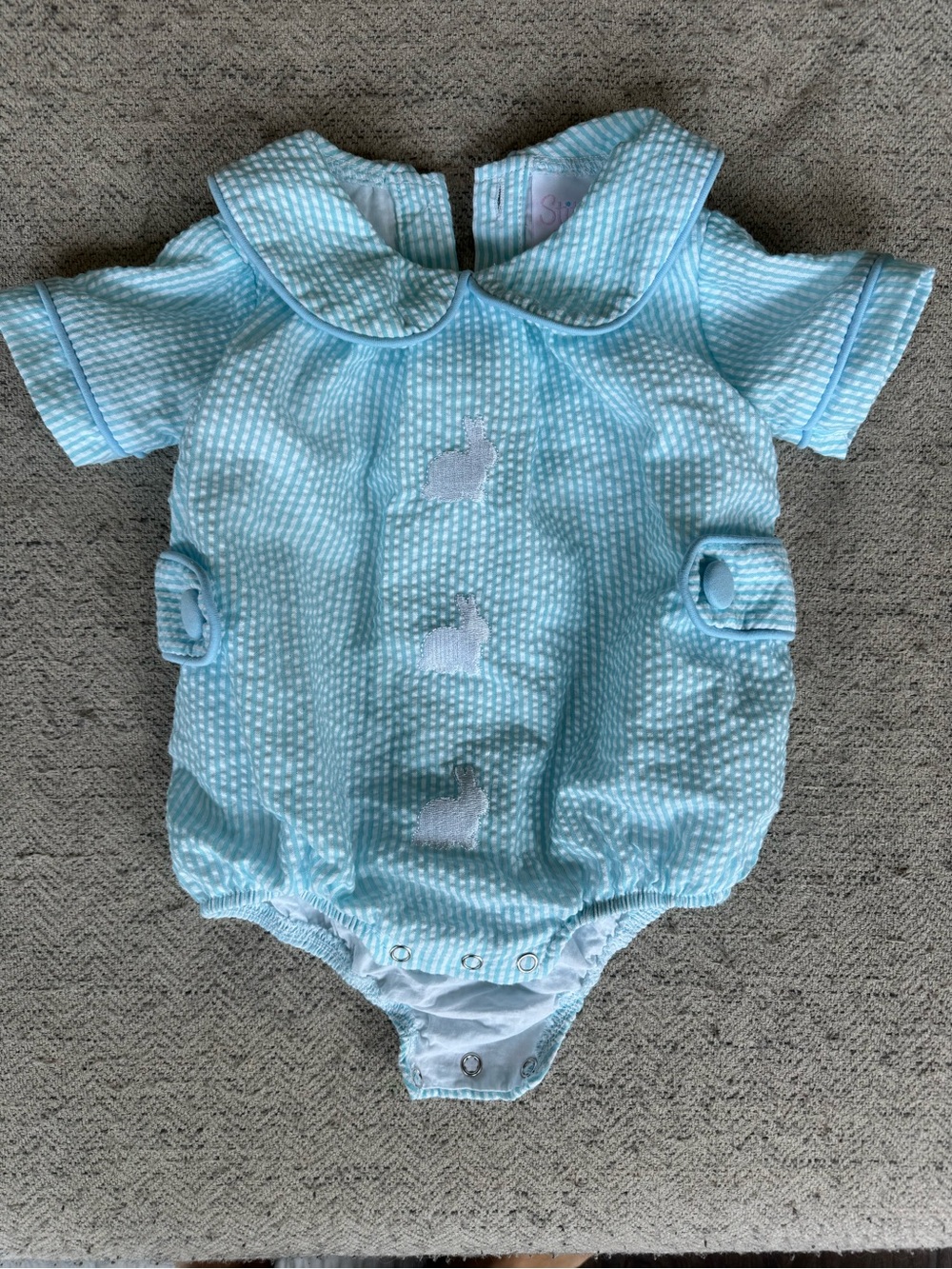 Stitchy Fish Bubble Romper in Light Blue with Bunny Appliqués